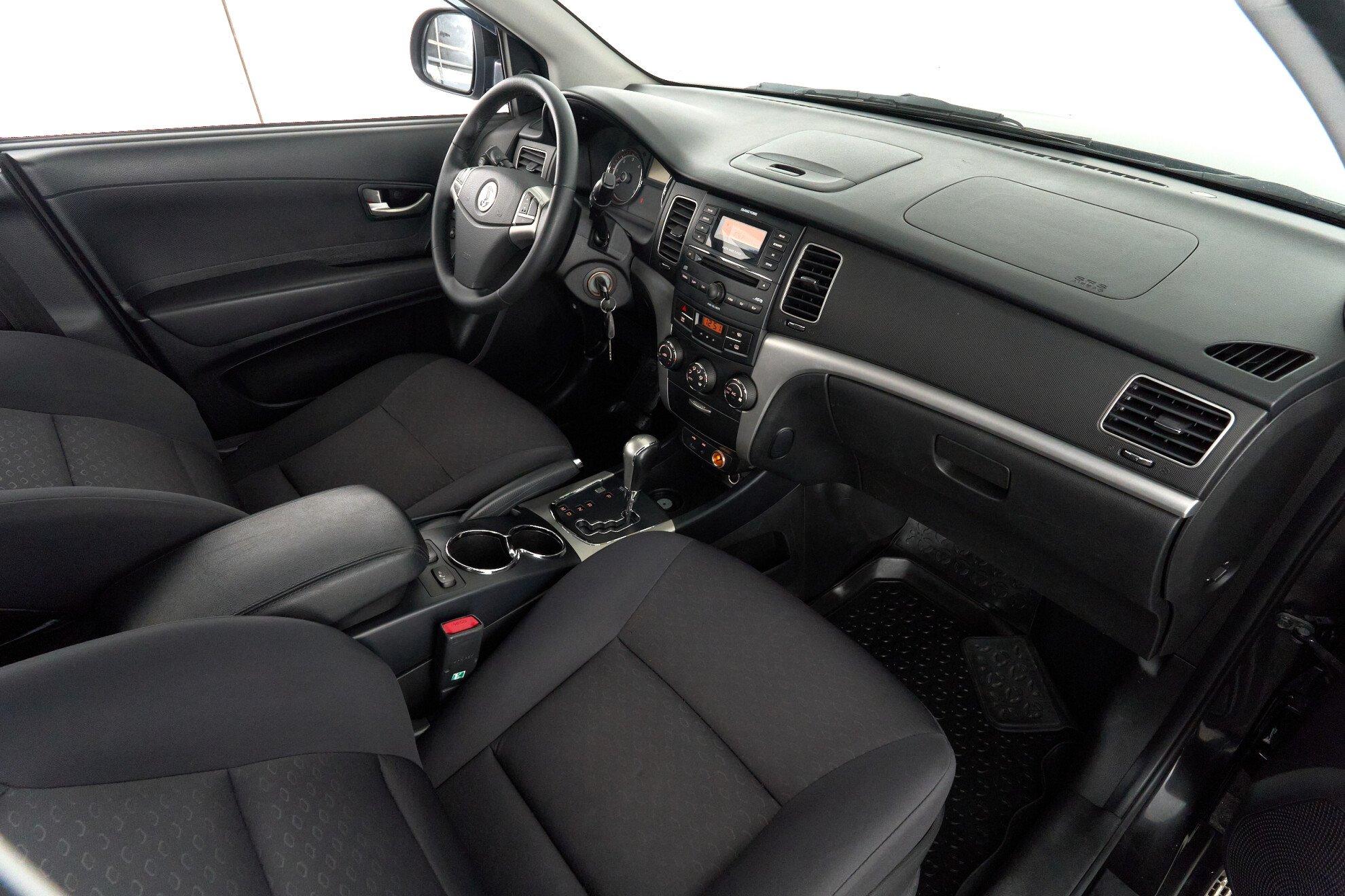SsangYong Actyon 2011, черный