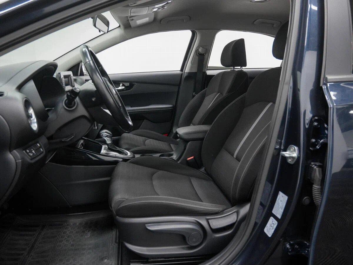 Kia Cerato 2019, синий