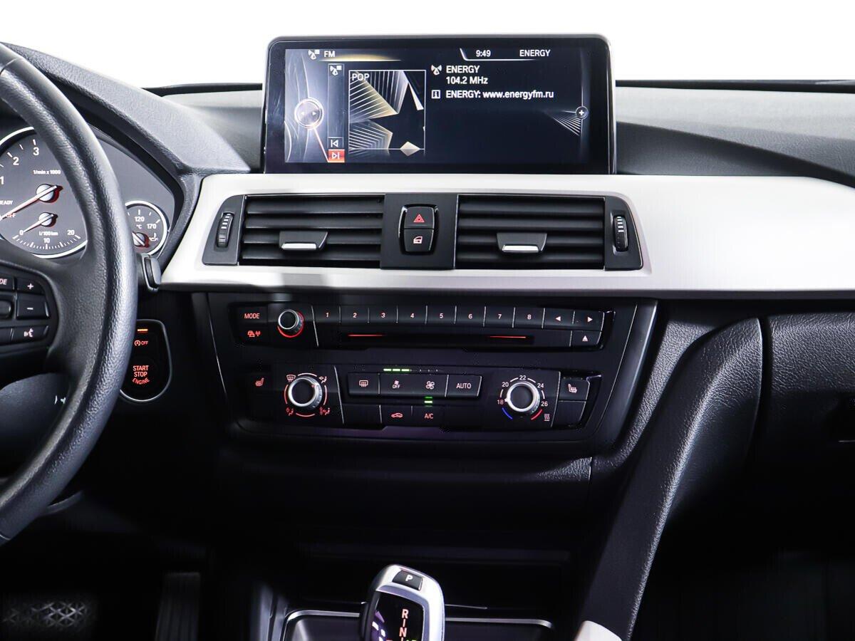 BMW 3 серии 2015, черный