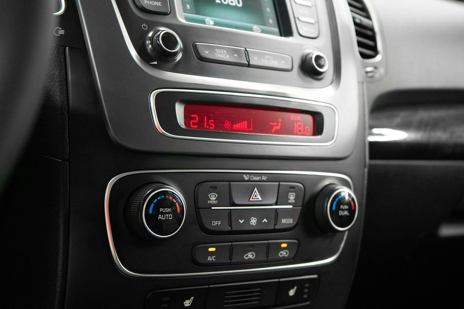 Kia Sorento 2014, белый