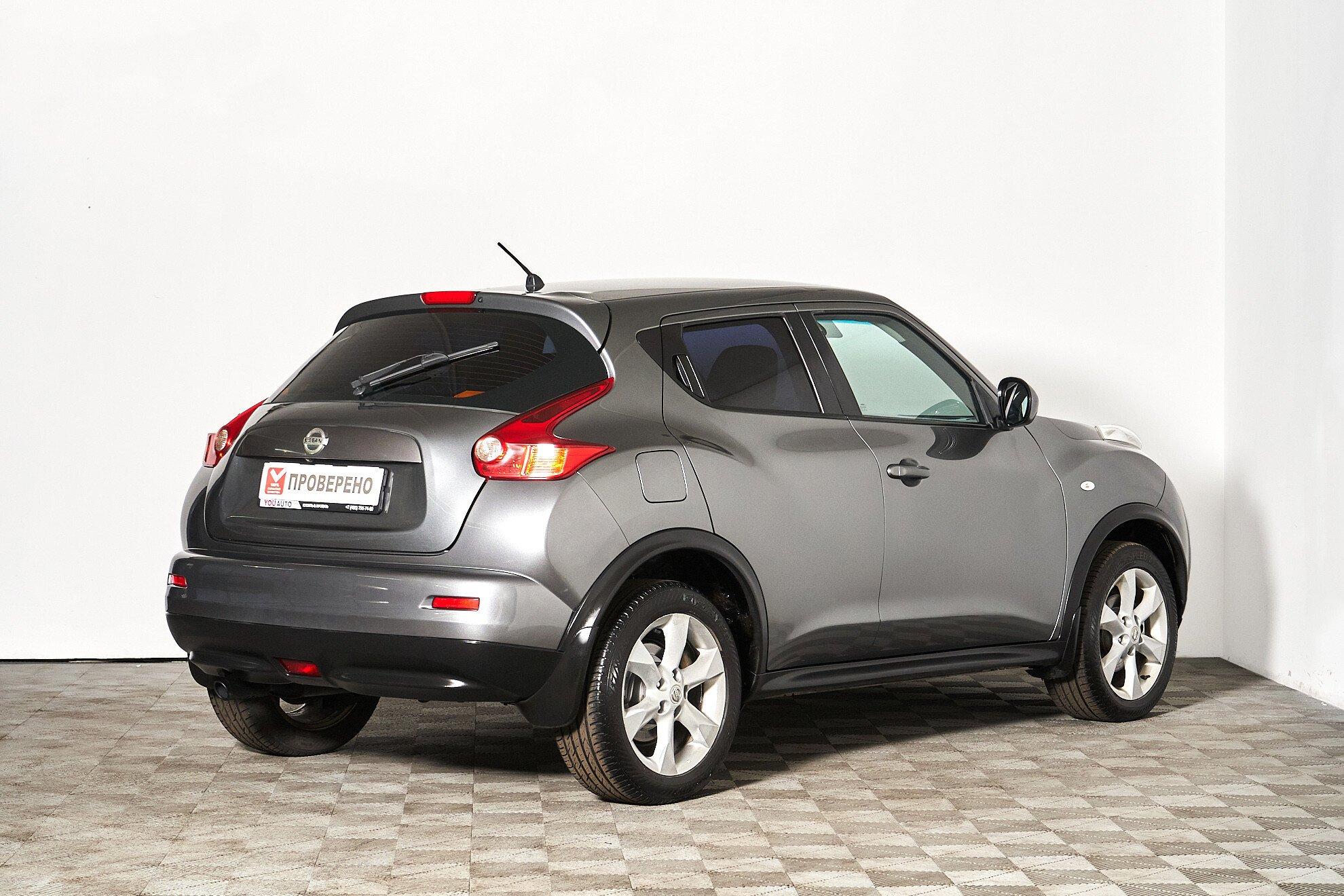 Nissan Juke 2013, серый
