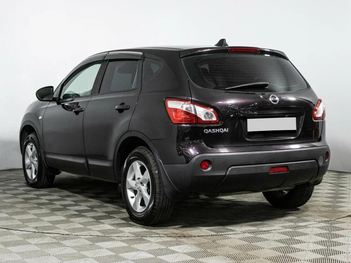 Nissan Qashqai 2013, фиолетовый