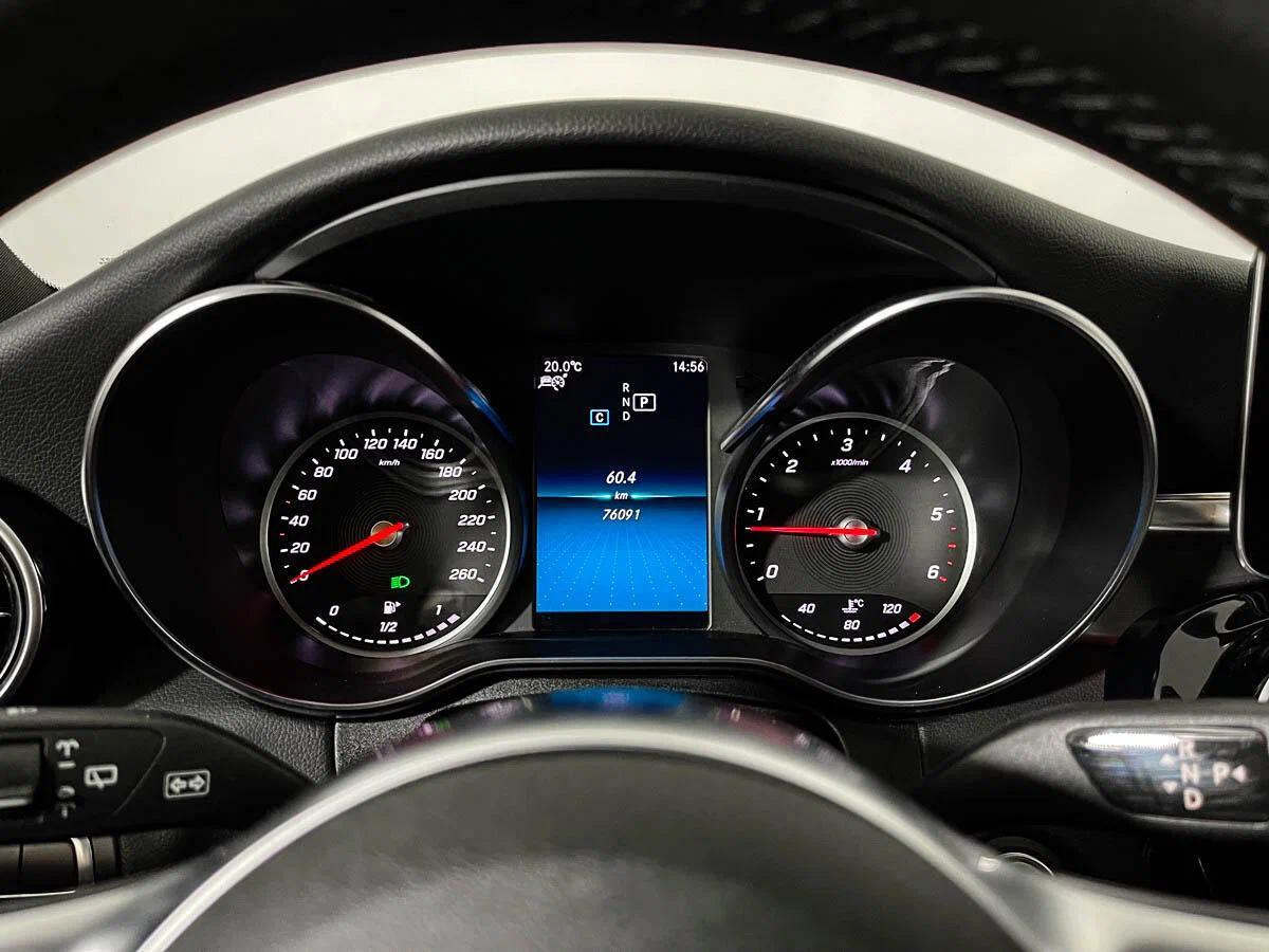 Mercedes-Benz C-Класс 2018, синий