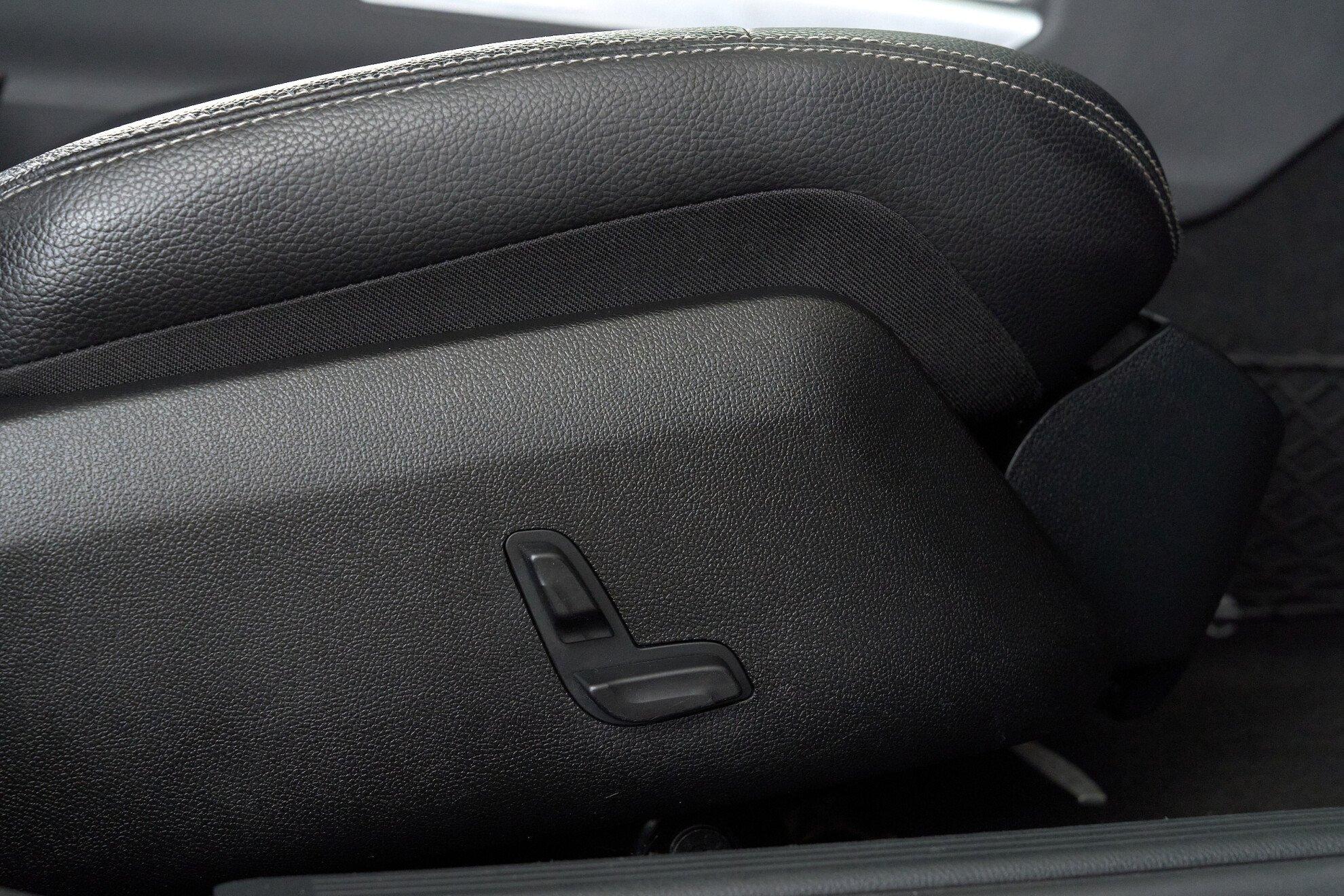 Mercedes-Benz E-Класс 2014, коричневый