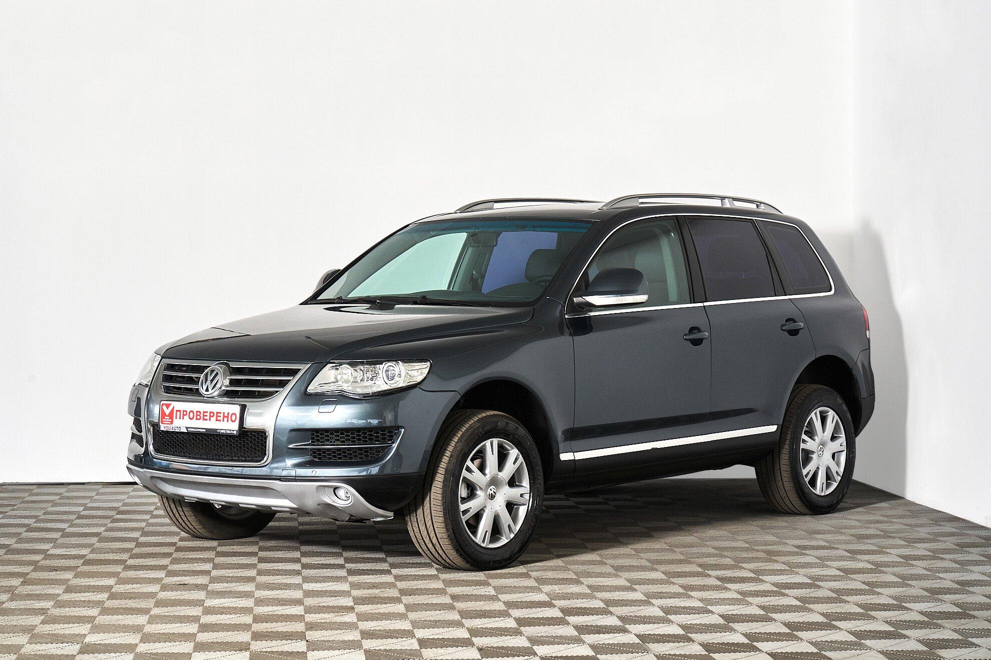 Volkswagen Touareg 2009, серый