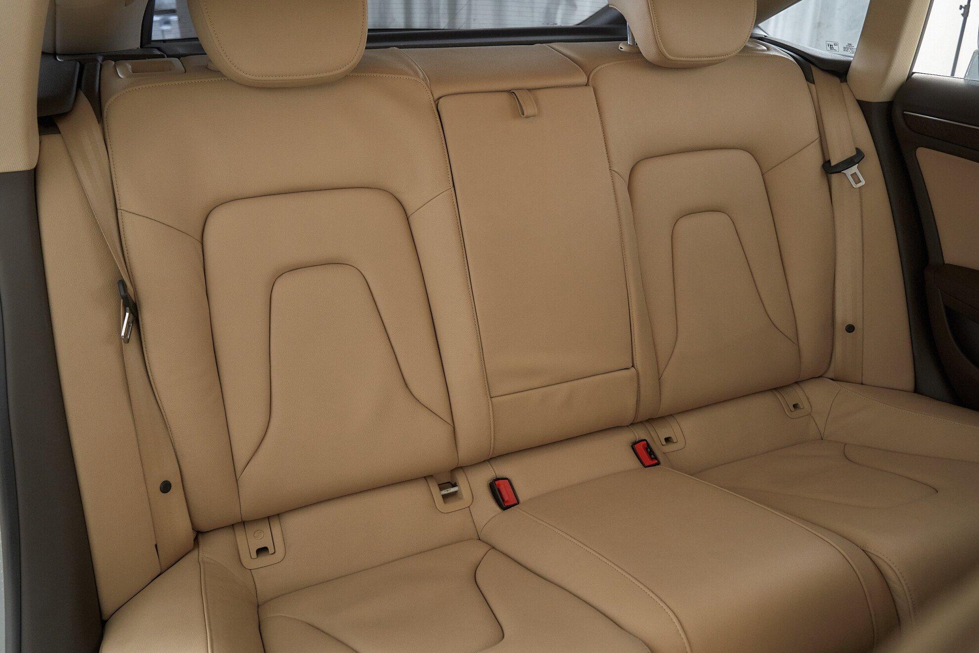 Audi A5 2013, белый