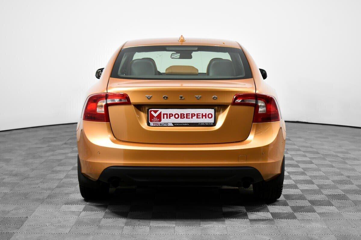 Volvo S60 2012, коричневый