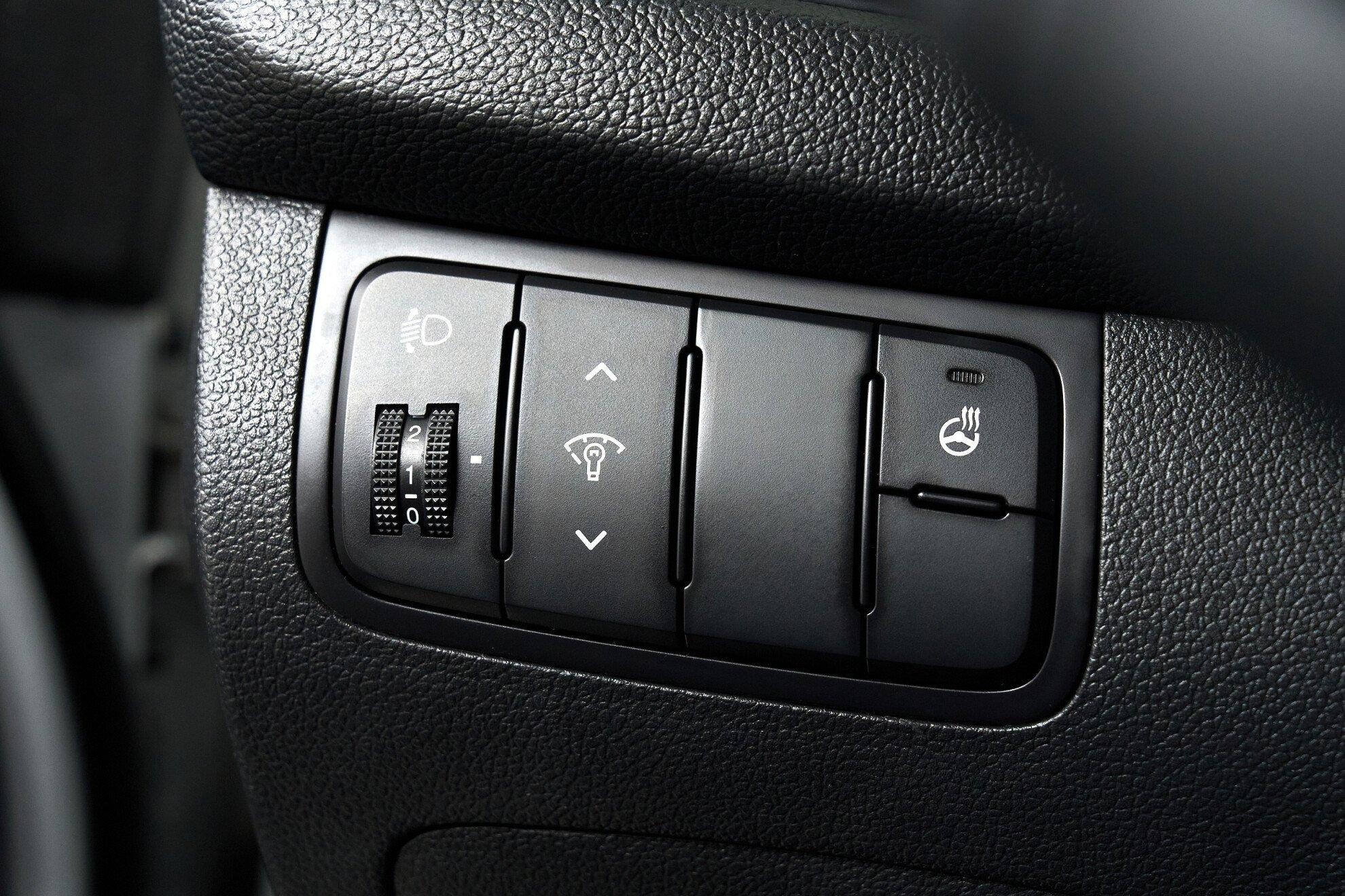 Kia Ceed 2012, серебряный