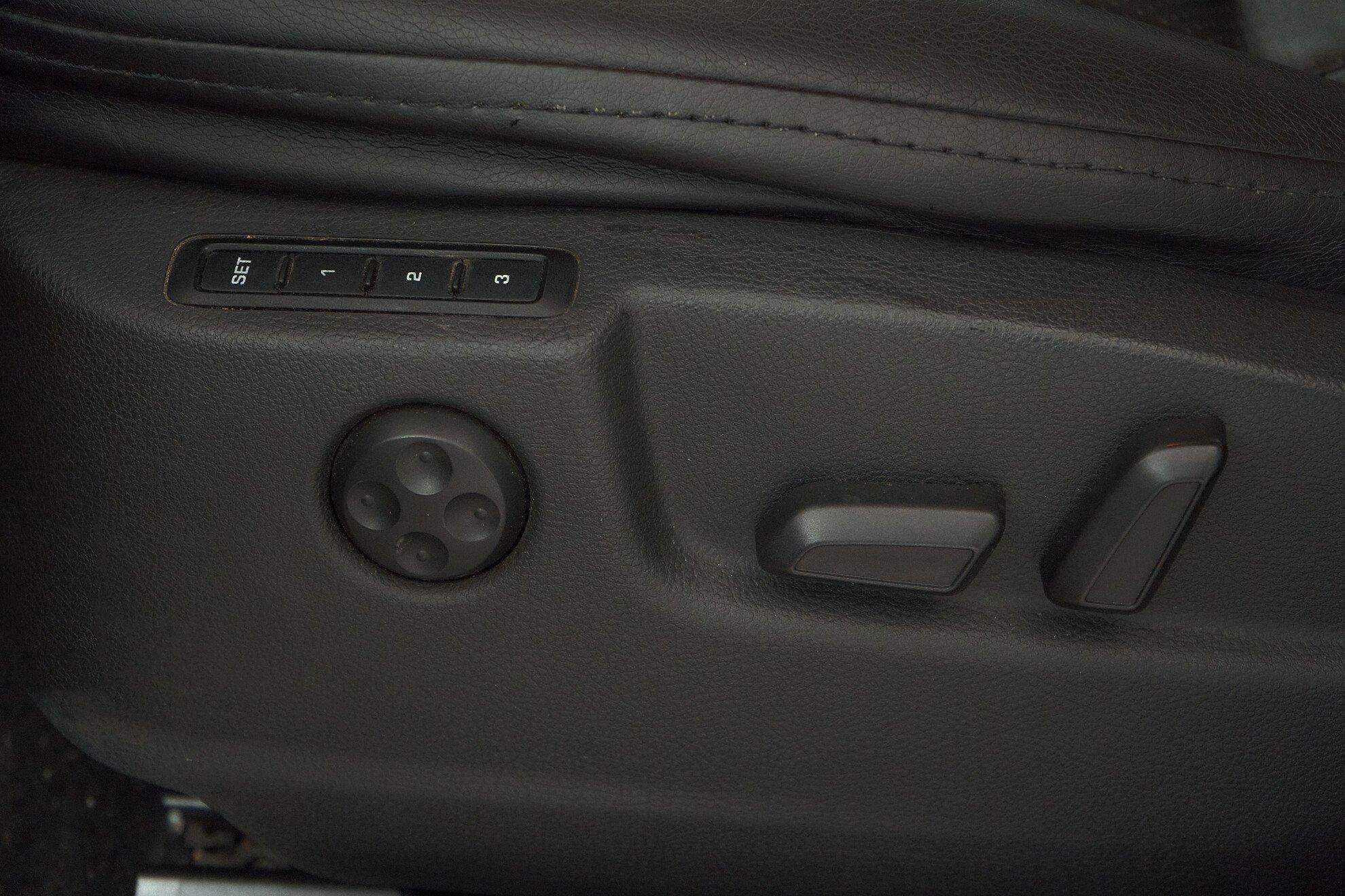 Skoda Superb 2009, черный
