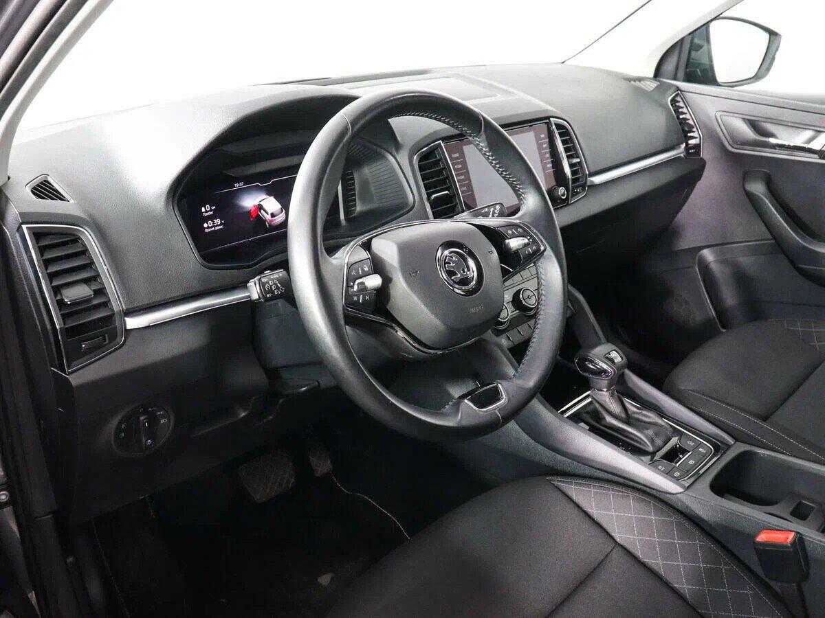 Skoda Karoq 2020, серый
