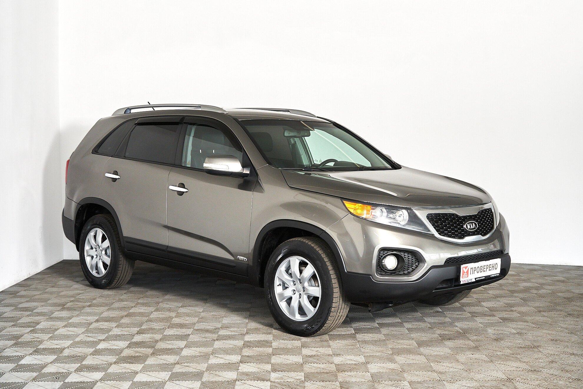 Kia Sorento 2011, серый