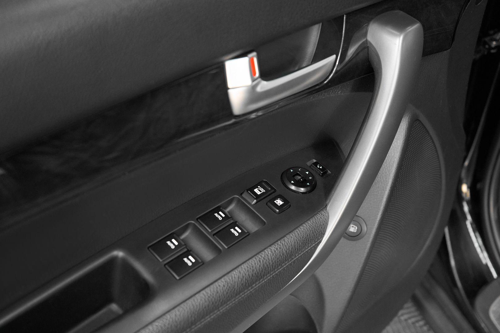 Kia Sorento 2013, черный