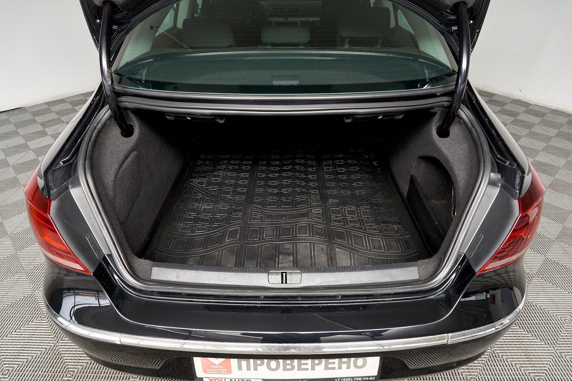 Volkswagen Passat CC 2012, черный