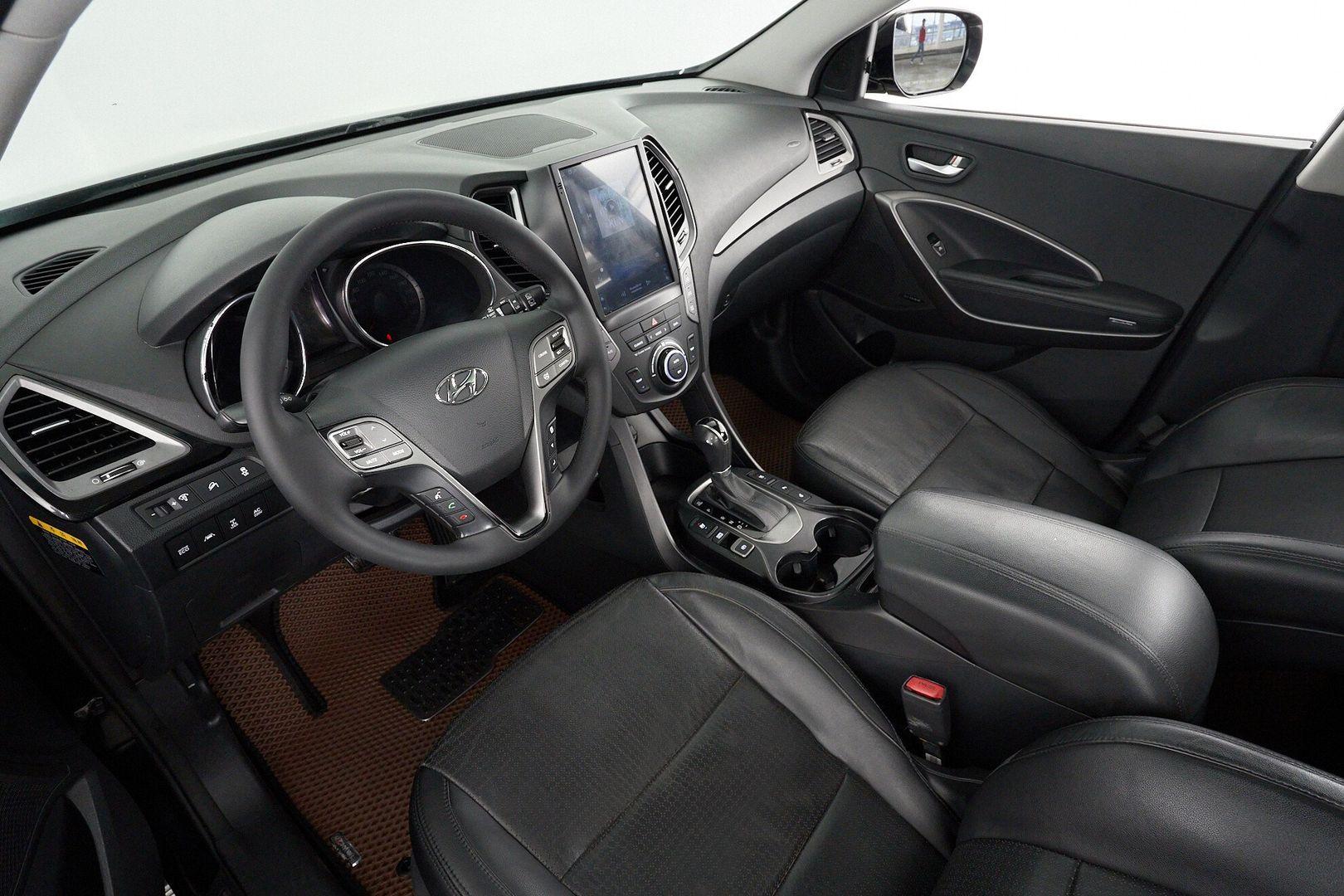 Hyundai Santa Fe 2014, черный