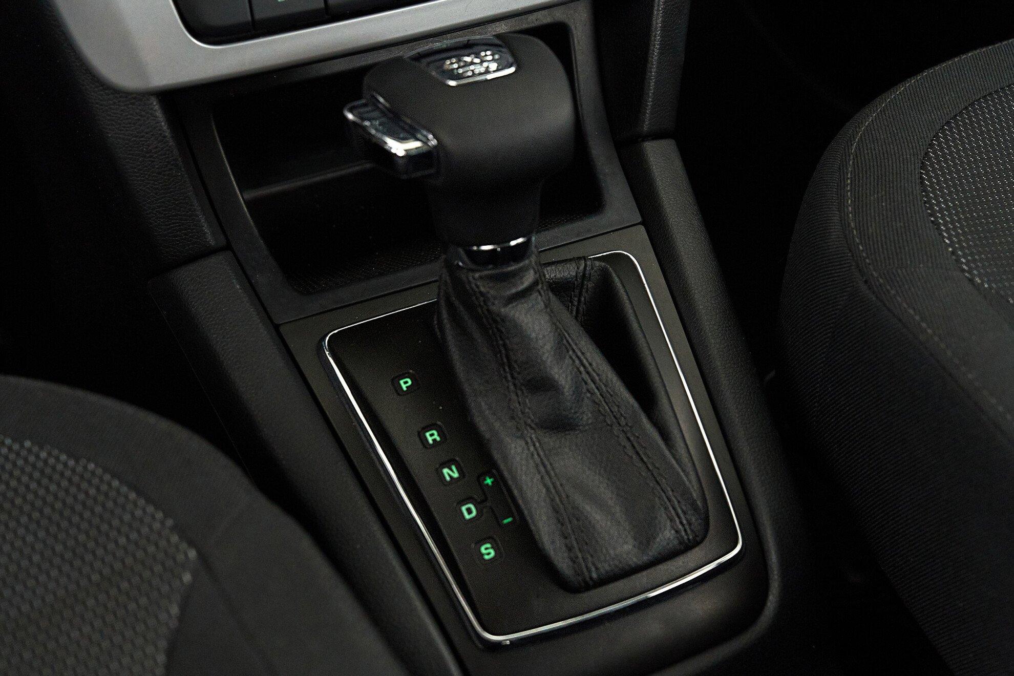 Skoda Yeti 2013, серый