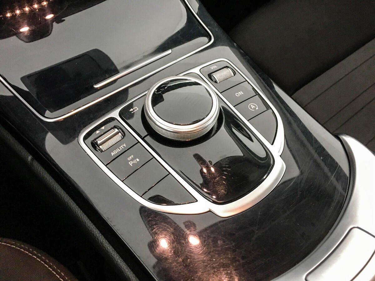 Mercedes-Benz C-Класс 2014, черный