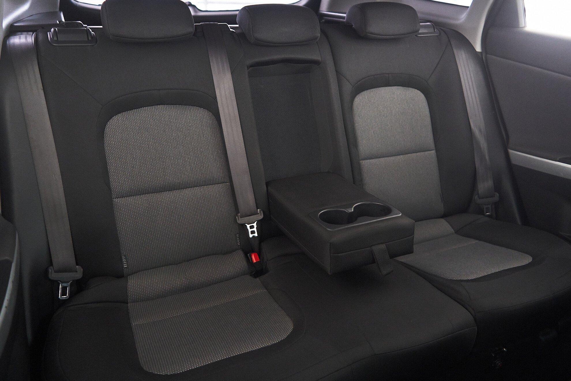 Kia Ceed 2018, белый