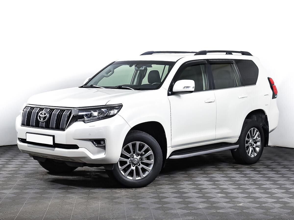 Toyota Land Cruiser Prado 2017, белый