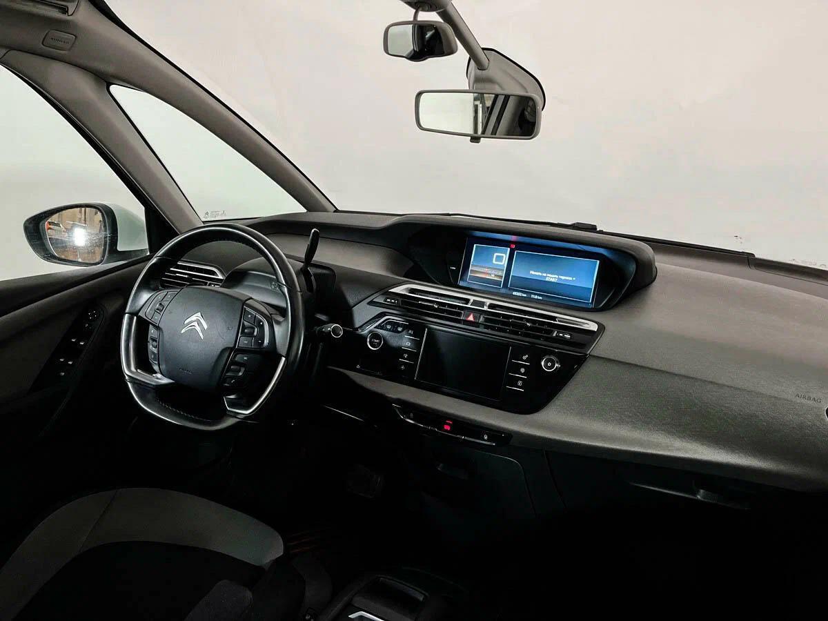Citroen C4 Picasso 2016, белый