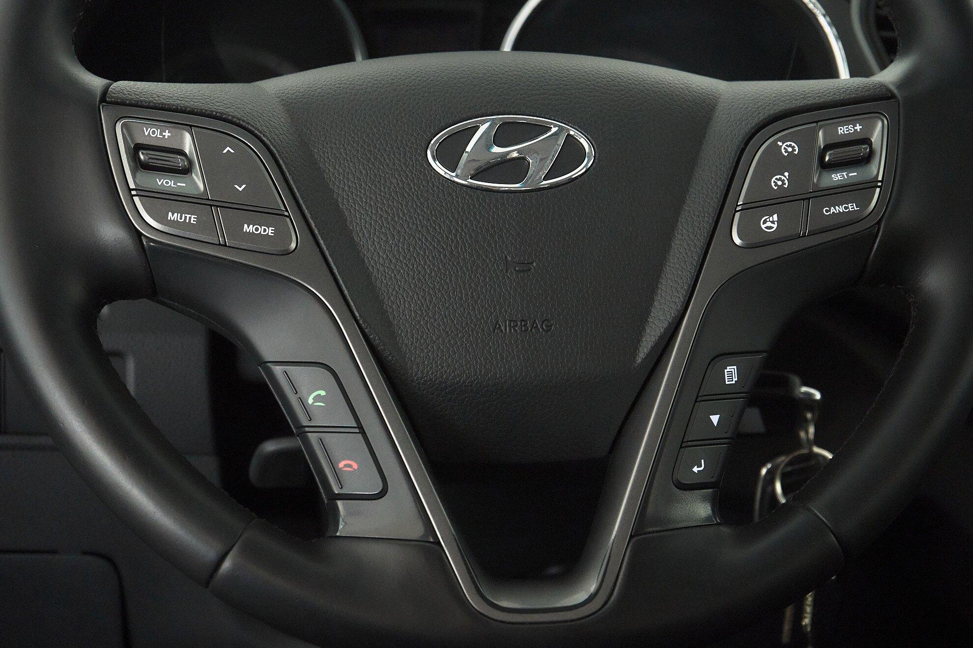 Hyundai Santa Fe 2013, черный