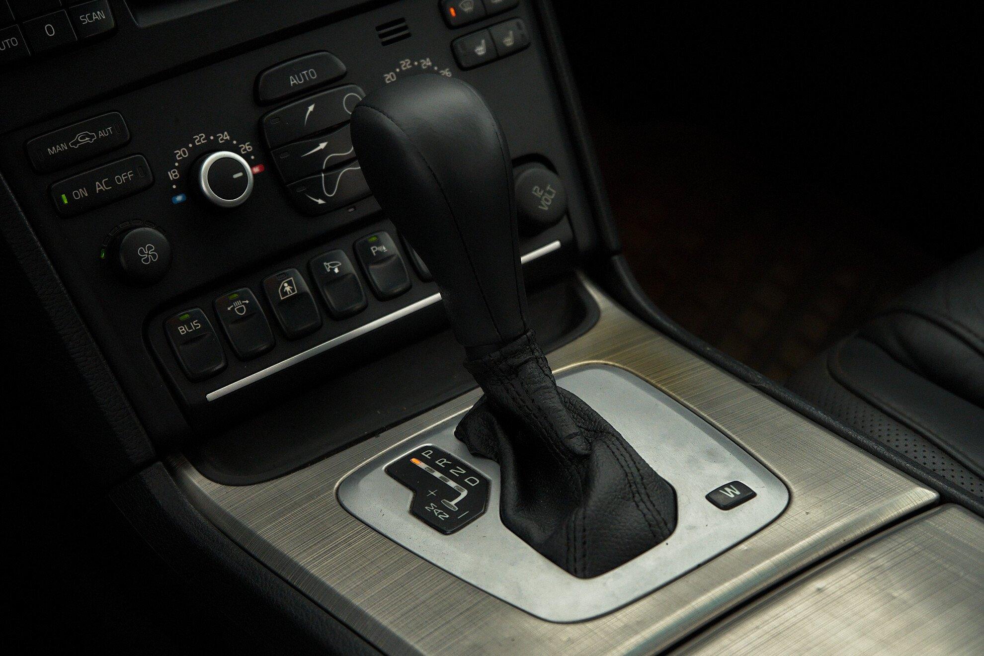 Volvo XC90 2011, черный