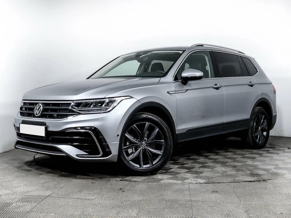 Volkswagen Tiguan 2022, серебряный