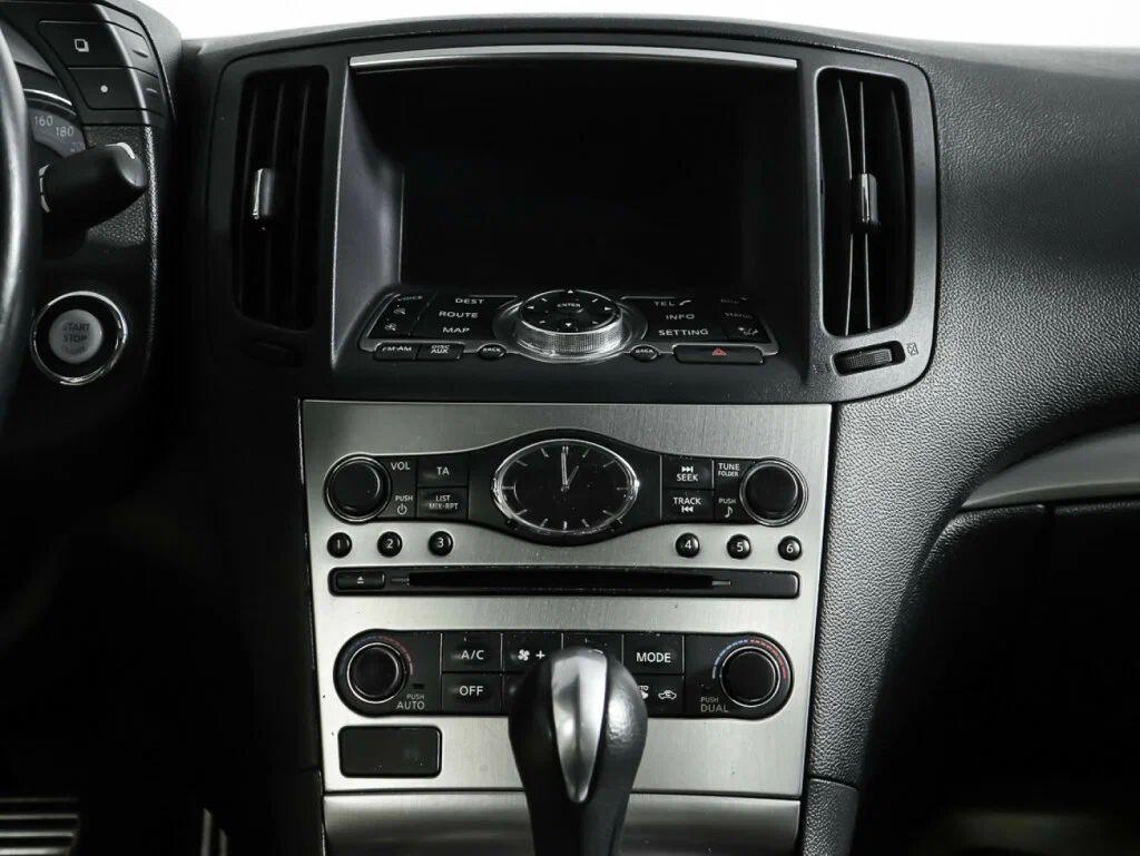 Infiniti G 2013, черный
