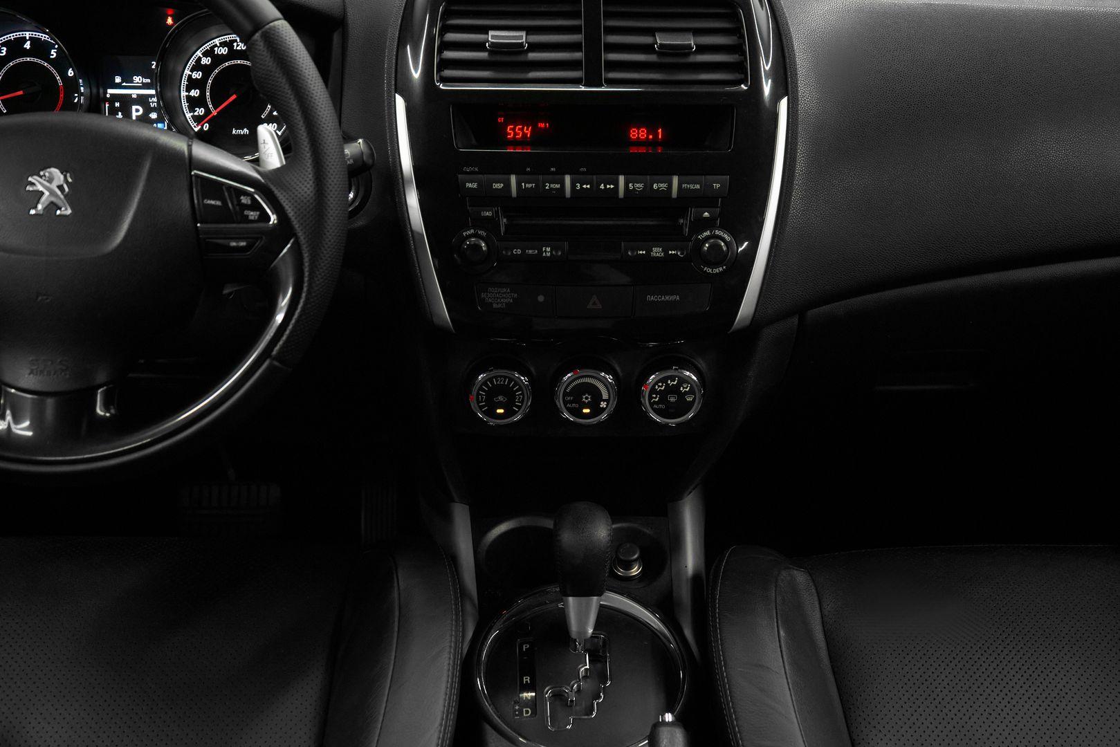 Peugeot 4008 2012, белый