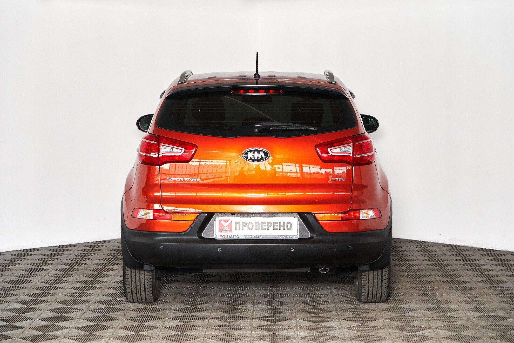 Kia Sportage 2011, оранжевый