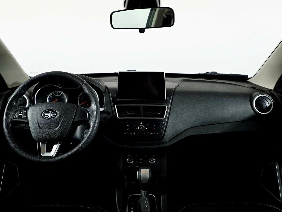 FAW Besturn X40 2022, черный