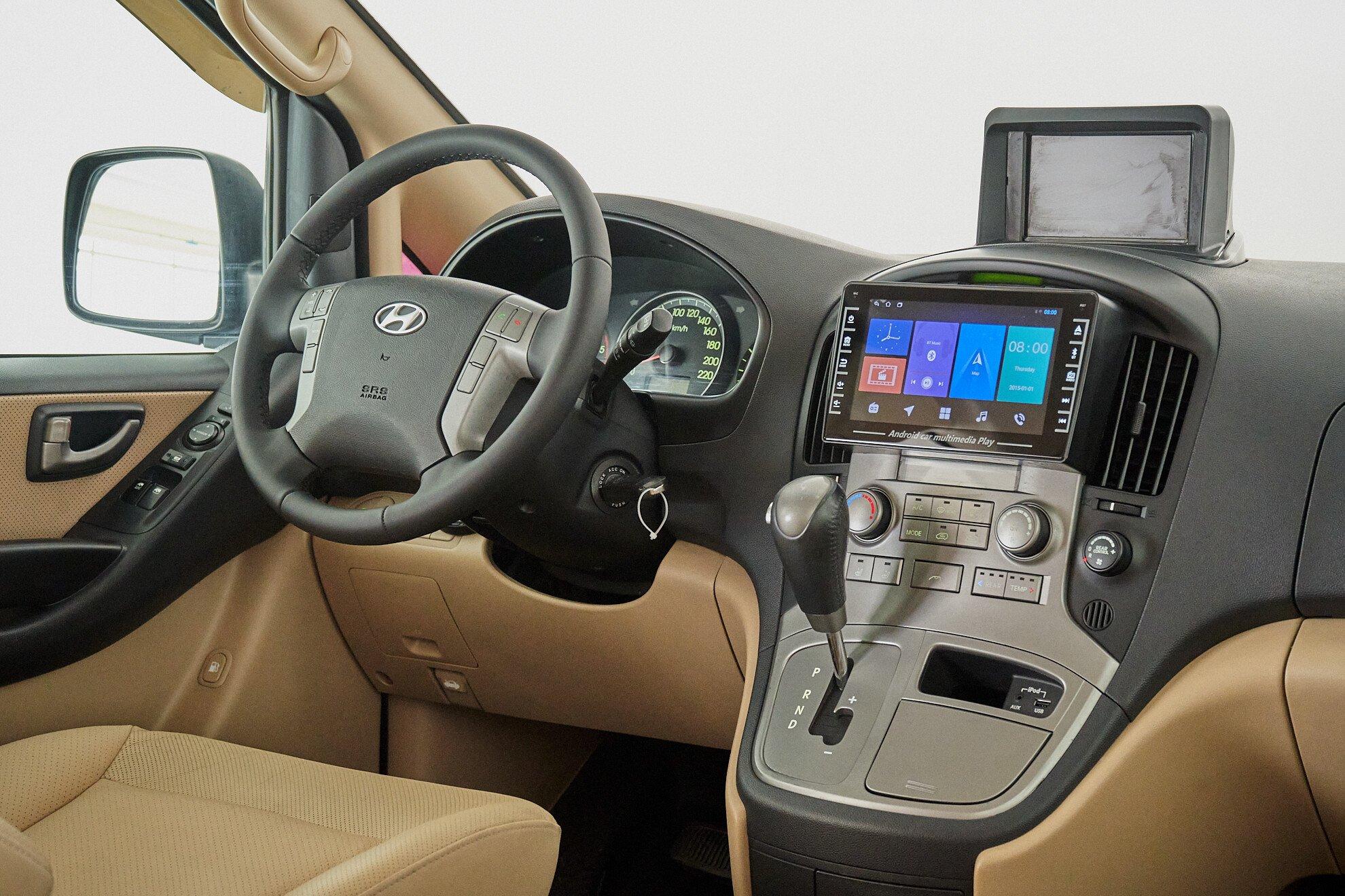 Hyundai Grand Starex 2012, черный