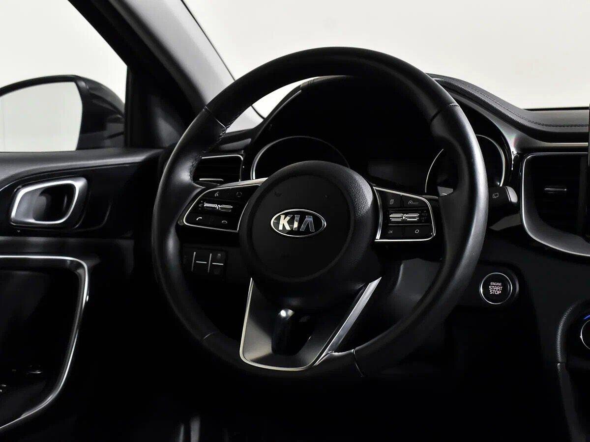 Kia XCeed 2021, серый