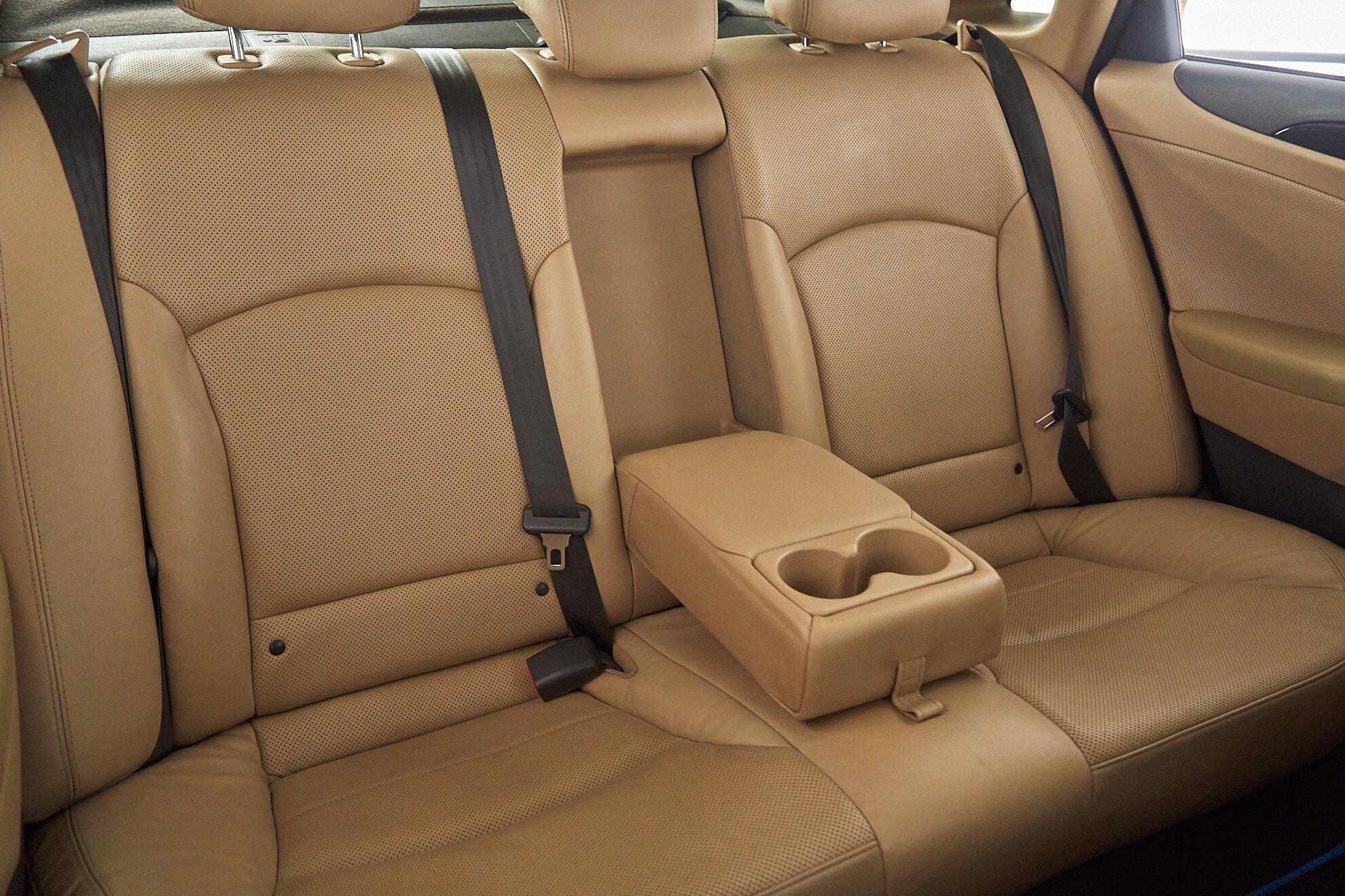 Hyundai Sonata 2010, серый
