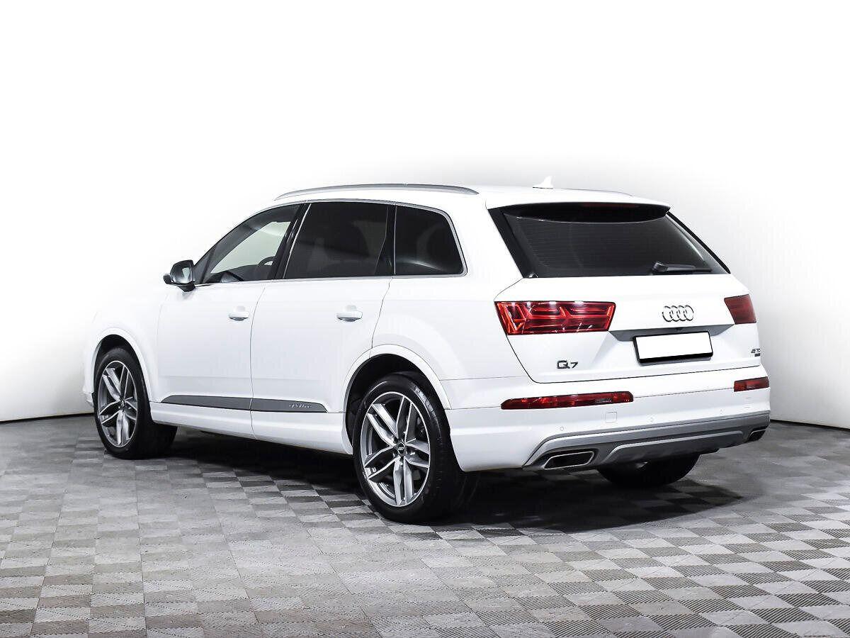 Audi Q7 2017, белый