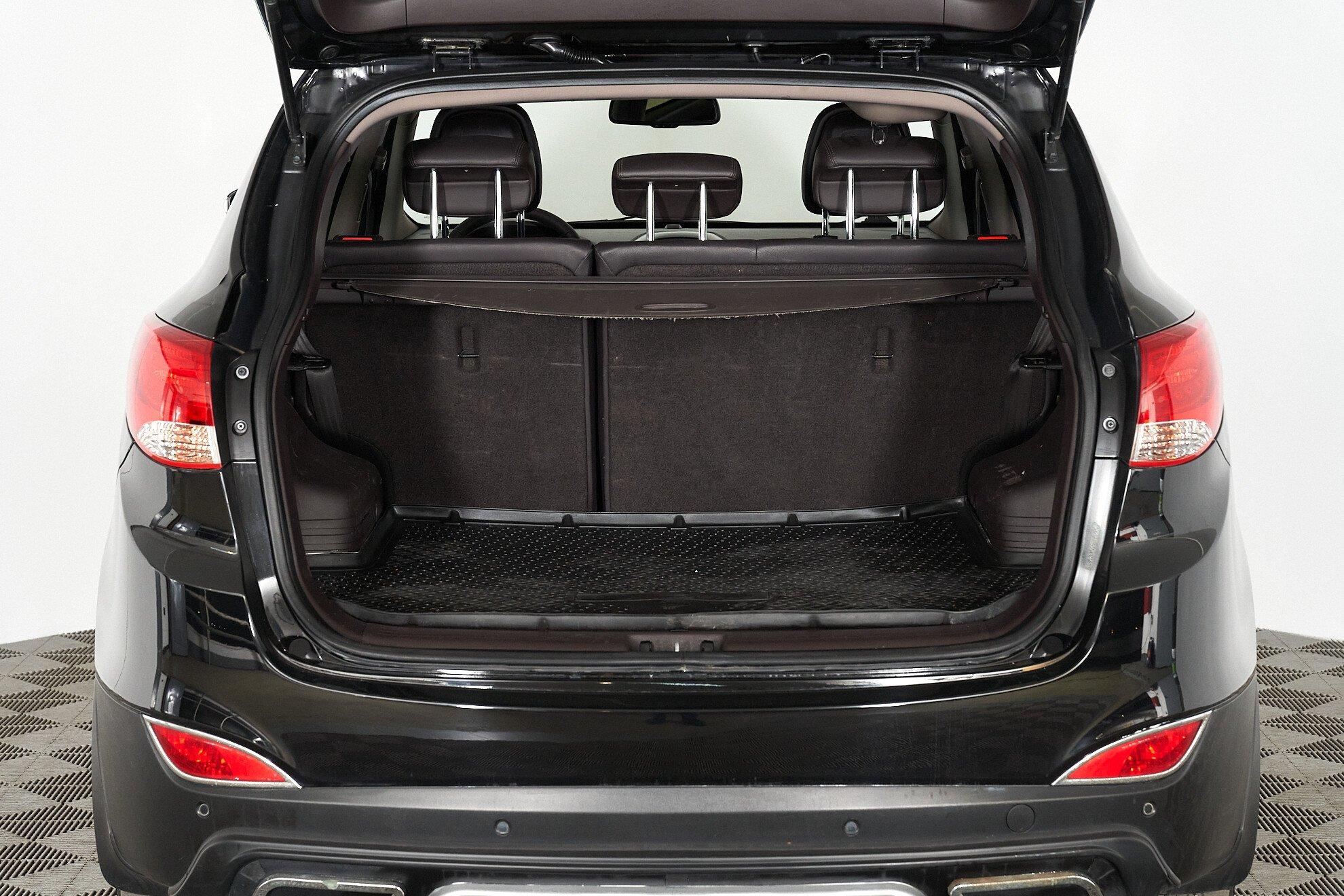 Hyundai ix35 2012, черный