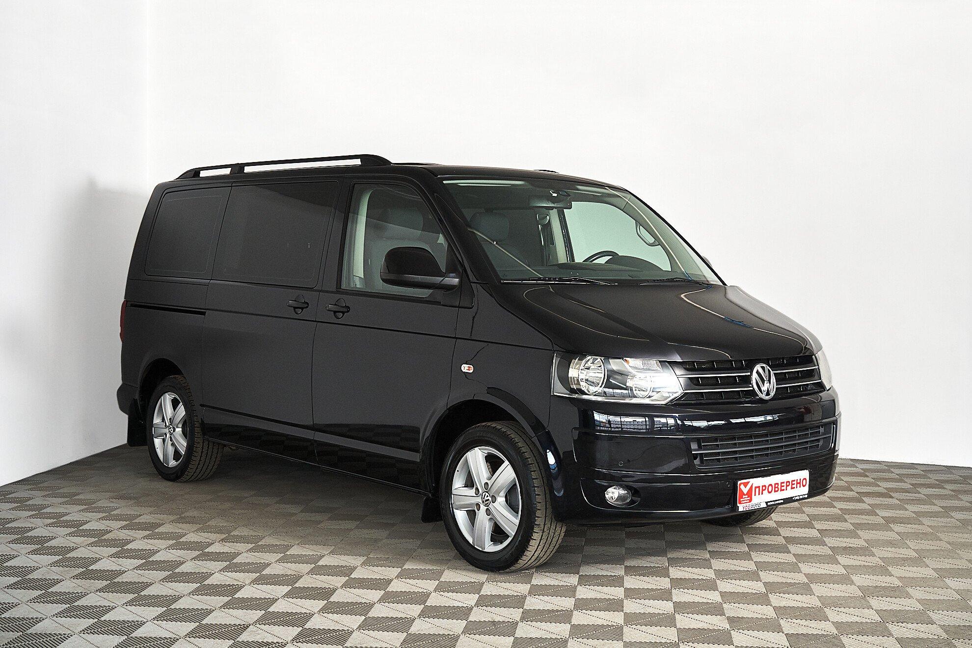 Volkswagen Multivan 2012, черный