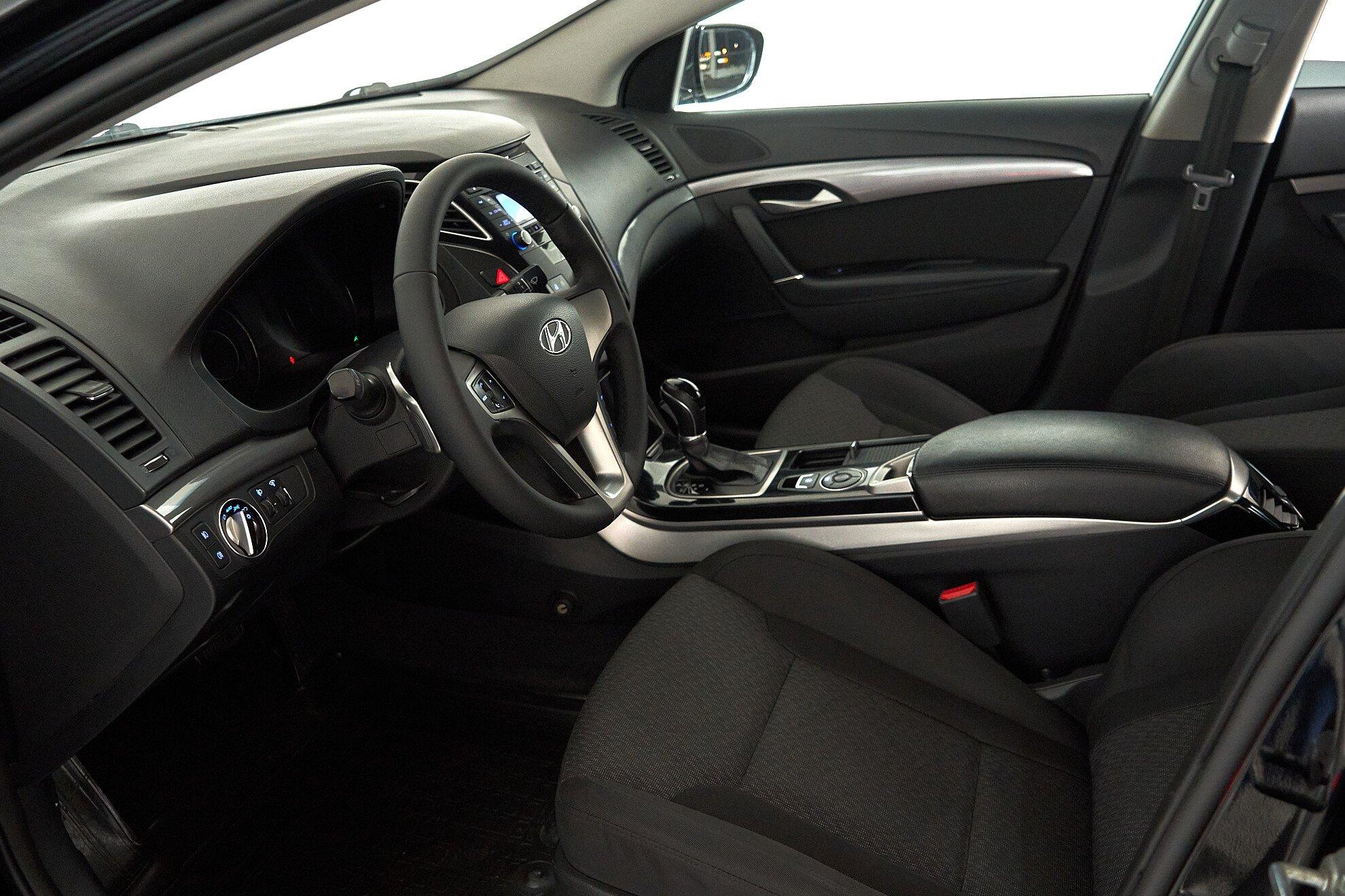 Hyundai i40 2015, черный