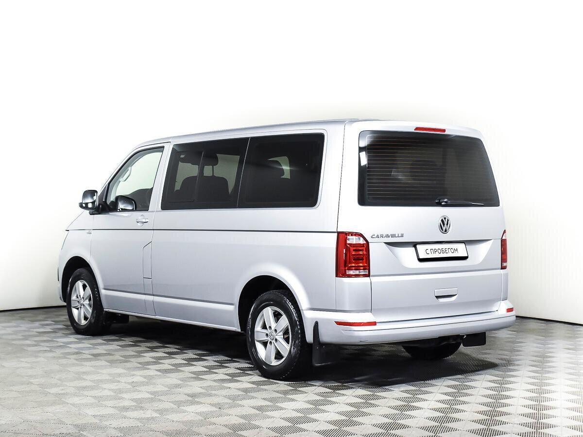 Volkswagen Caravelle 2018, серебряный