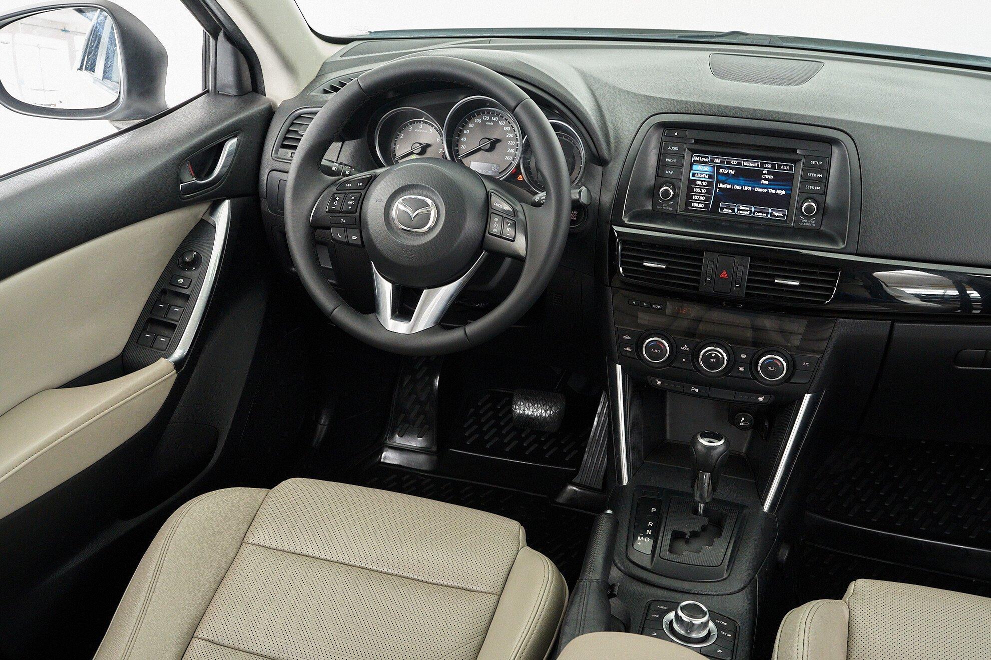Mazda CX-5 2014, белый