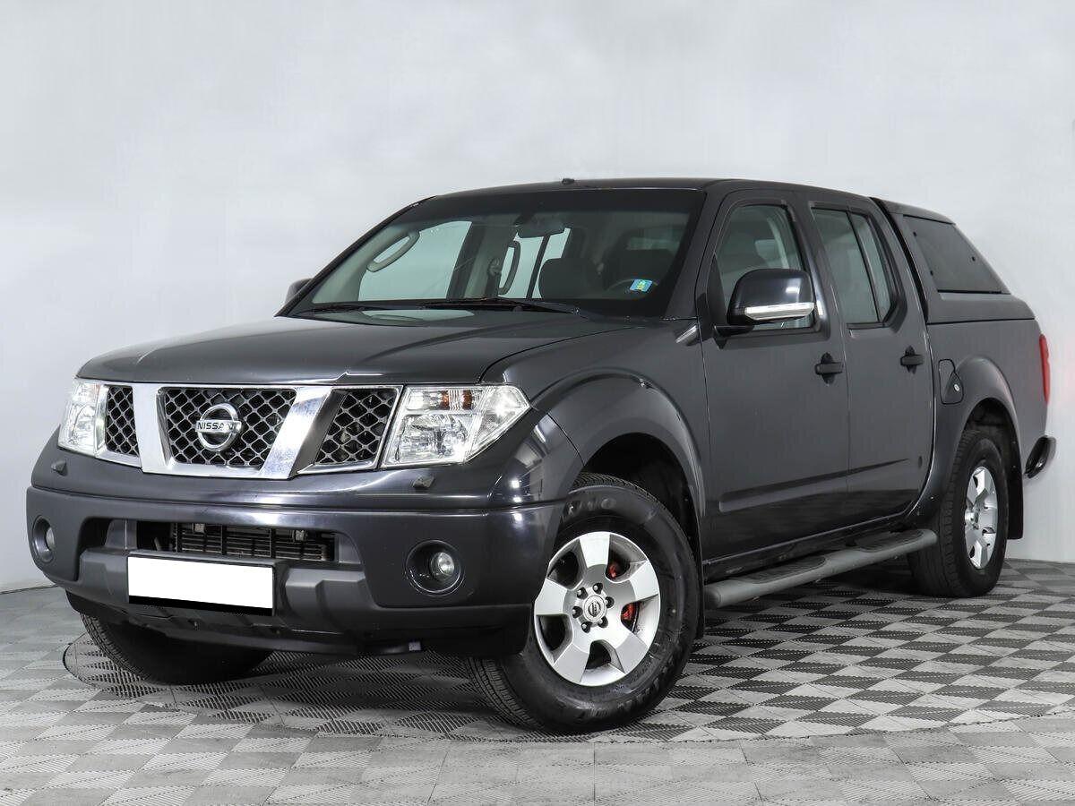 Nissan Navara (Frontier) 2009, серый