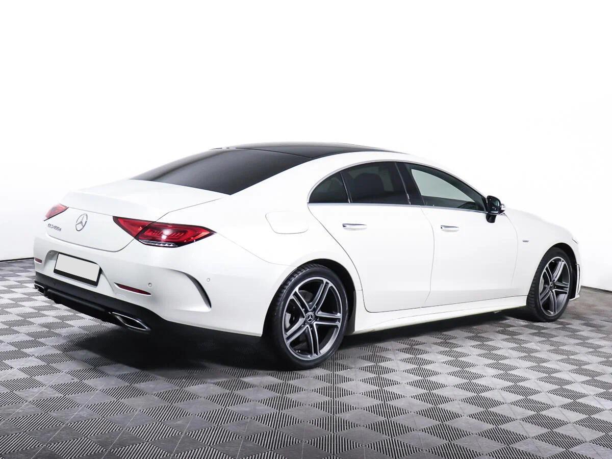 Mercedes-Benz CLS 2019, белый
