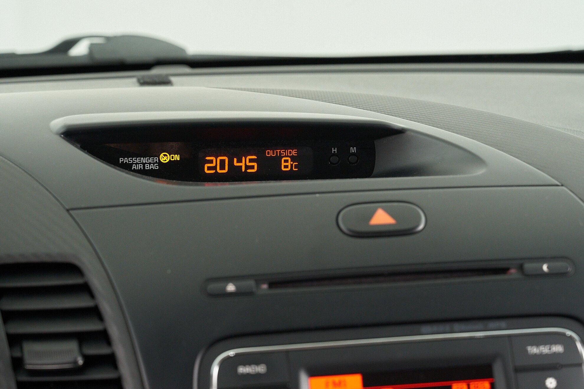 Kia Cerato 2013, белый