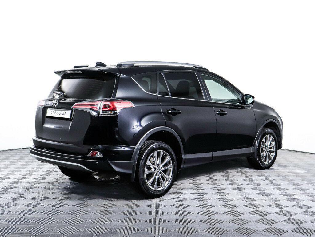 Toyota RAV4 2017, черный