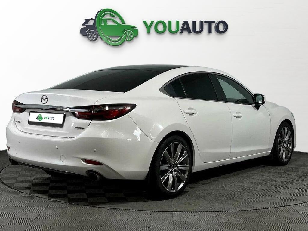 Mazda 6 2022, белый
