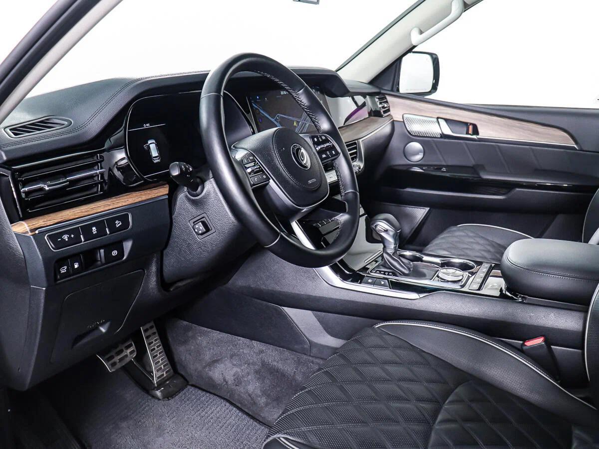 Kia Mohave 2023, белый