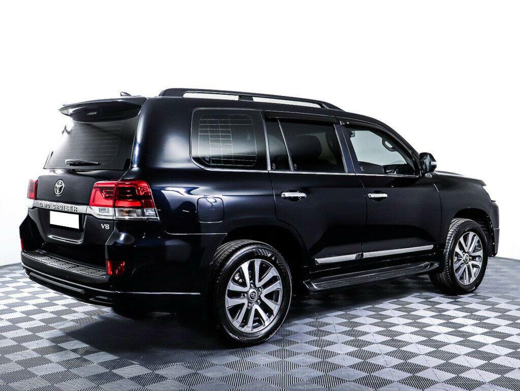 Toyota Land Cruiser 2019, черный