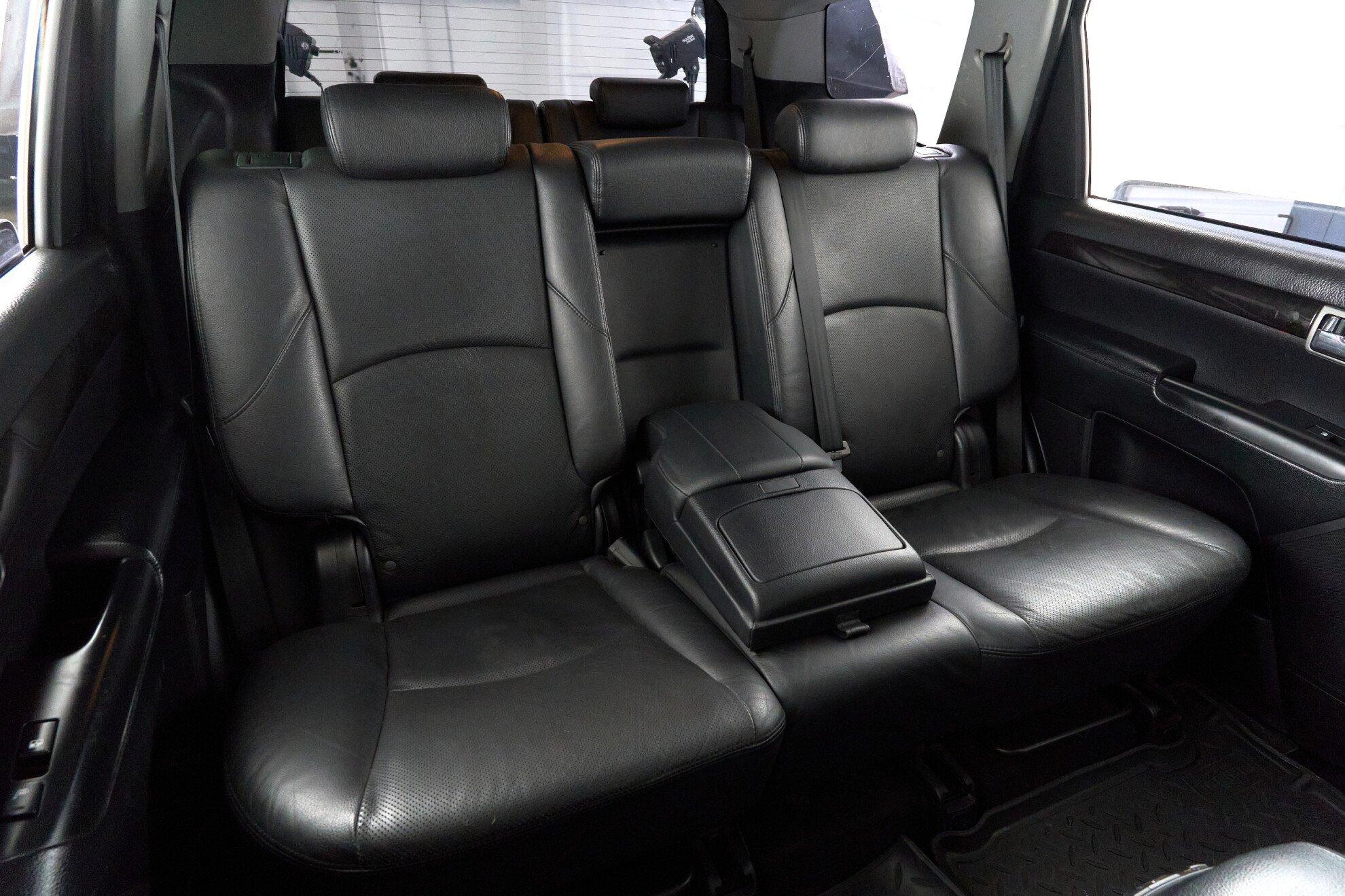 Kia Mohave 2011, черный