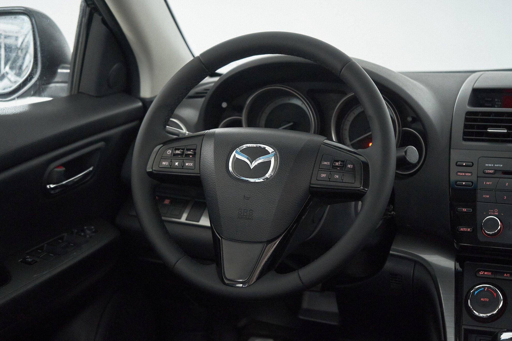 Mazda 6 2010, черный