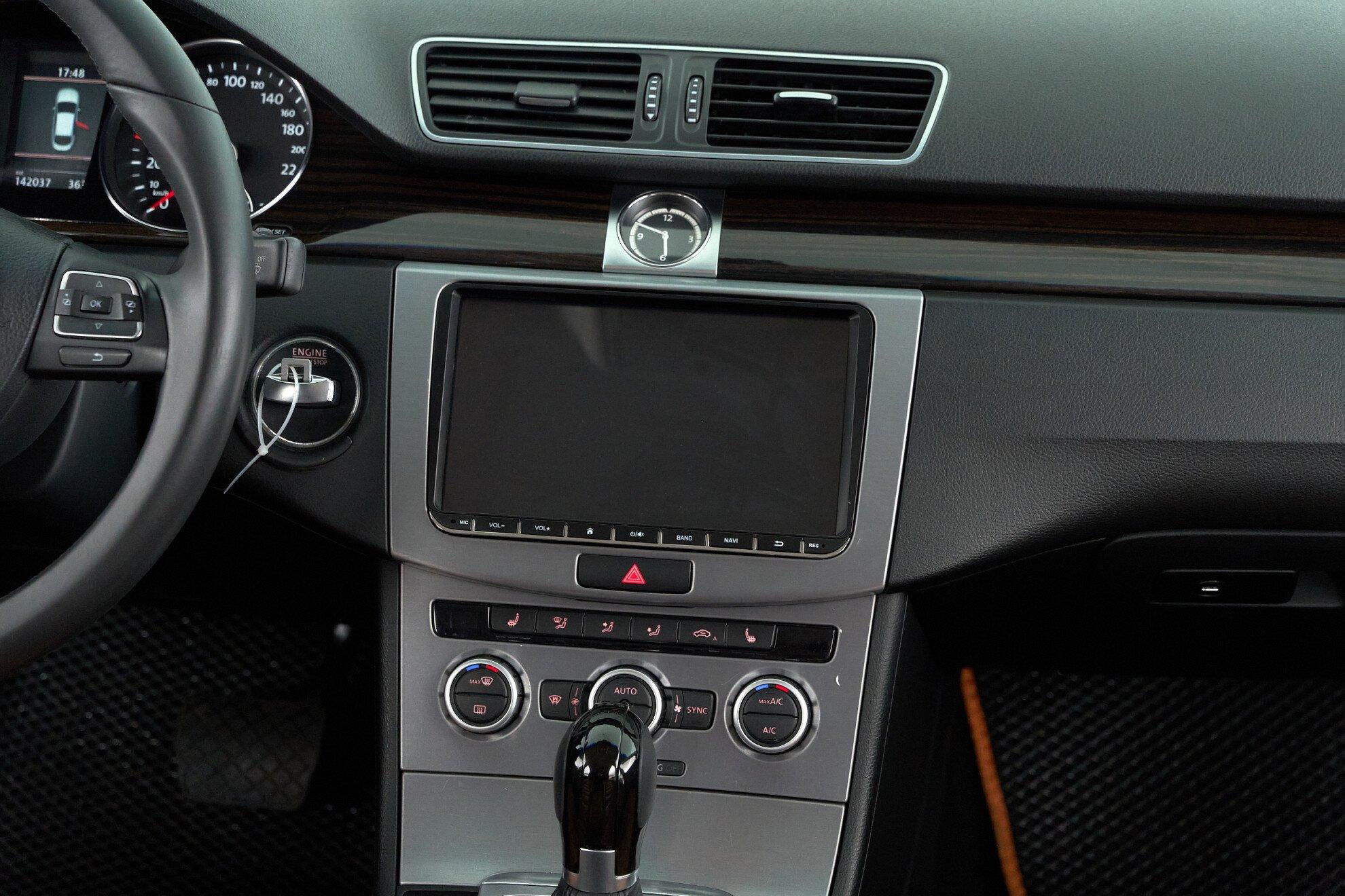 Volkswagen Passat CC 2014, черный