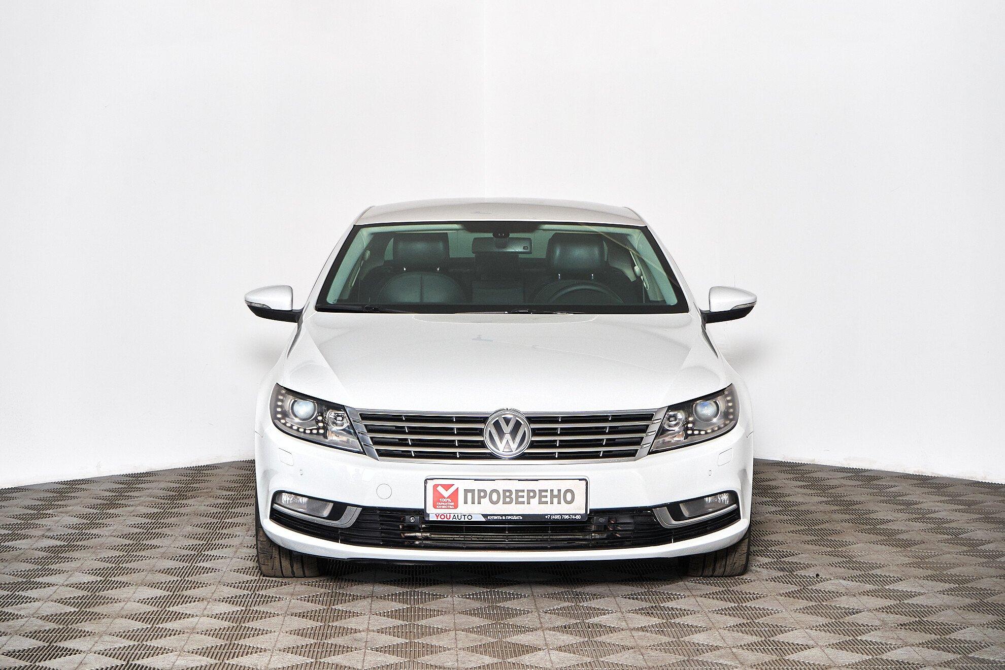 Volkswagen Passat CC 2012, белый